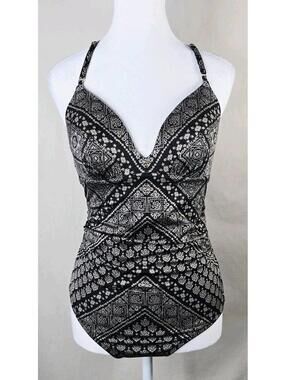 Athleta Aqualuxe Print Molded One Piece Swimsuit Antique Bandana Women’s M